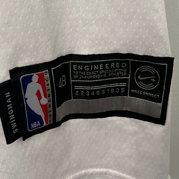 Nike‎ - Picture 6 of 7